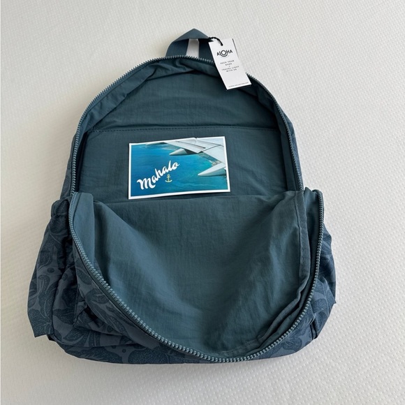 NWTs ALOHA Collection Backpack - Picture 3 of 4